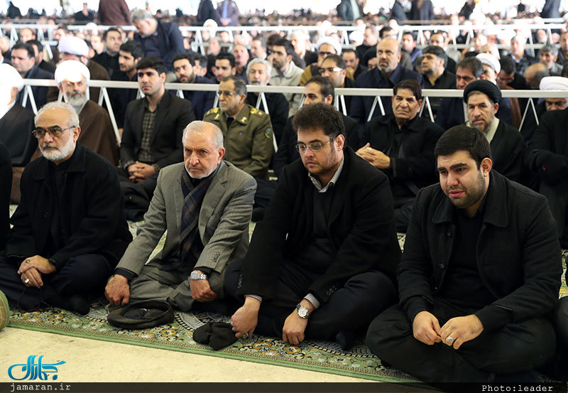 اقامه نماز رهبر معظم انقلاب بر پیکر حجت‌الاسلام والمسلمین هاشمی رفسنجانی