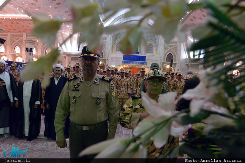 تجدید میثاق فرماندهان و دانشجویان دانشگاههای افسری آجا‎ با آرمان های حضرت امام