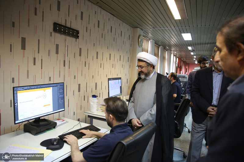 بازدید رئیس موسسه تنظیم و نشر آثار امام خمینی(س) از شرکت چاپ و نشر بانک ملی