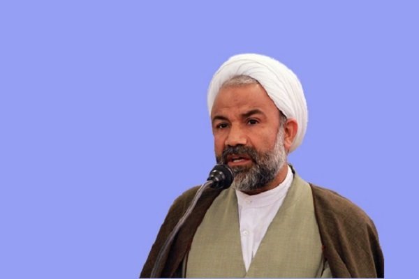 امام جمعه برازجان: فشار خون و مرگِ ناگهانی از ضررهای موسیقی است