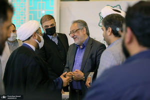 بازدید رئیس مؤسسه تنظیم و نشر آثار امام خمینی (س) از نمایشگاه قرآن