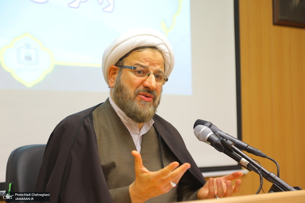  سخنرانی حجت الاسلام و المسلمین دکتر احمد واعظی در نشست  «تاثیر مکتب فقهی امام خمینی (س)