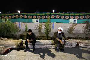 مراسم عزاداری شب چهارم محرم در یزد