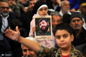 دیدار جمعی از خانواده‌های شهدای دفاع مقدس و مدافع حرم با رهبر معظم انقلاب