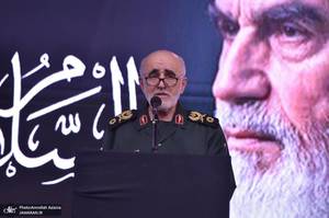مراسم بیعت مهاجرین افغانستانی با مقام معظم رهبری و سوگواره قائد شهید و گرامیداشت علامه فیاض در حرم امام خمینی (س)