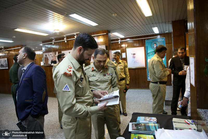 بازدید جمعی از اساتید و دانشجویان دانشگاه دفاع ملی پاکستان از جماران