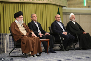 دیدار مسئولان نظام و سفرای کشورهای اسلامی با رهبر معظم انقلاب