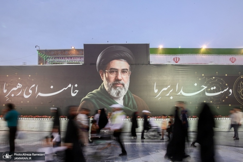 حال و هواى حرم مطهر رضوی در شام ولادت امام رضا (ع)