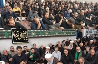 مراسم تاسوعای حسینی در دفتر آیت الله العظمی صانعی (10)