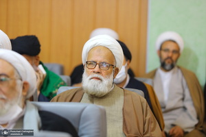 هشمتین نشست تبیین مکتب امام خمینی با عنوان «تاثیر مکتب فقهی امام خمینی (س) بر فقه سیاسی شیعه‎‎»