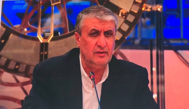 اسلامی، رییس سازمان انرژی اتمی: برنامه هسته‌ای ایران کاملاً شفاف است و عقب‌گرد نخواهیم داشت/ پرونده هسته‌ای ایران را با نقش آفرینی رژیم صهیونیستی تشکیل دادند و بهانه‌های واهی و مدارک جعلی تولید کردند