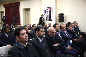 دیدار وزیر و کارکنان وزارت نیرو با سید حسن خمینی