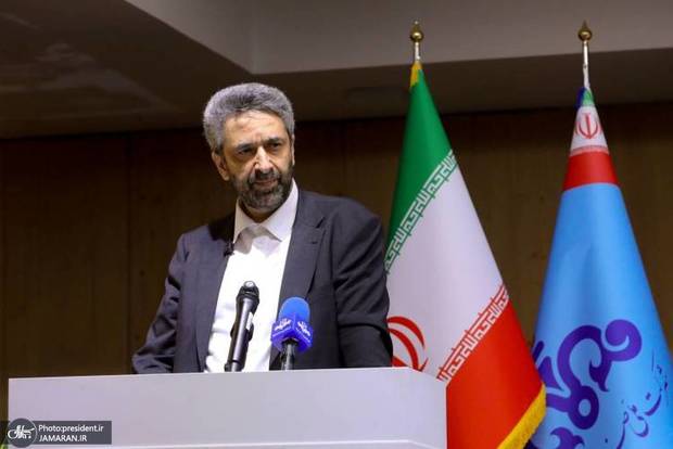 معاون دفتر پزشکیان: ‌رئیس‌جمهور در پیشگاه خداوند سوگند یاد کرده از آزادی و حقوق ملت در قانون اساسی حمایت کند