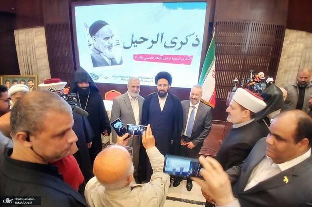 السیّد علی خمینی إنّه لا یمکن أن یکون هناک سلام بیننا وبین الاستکبار