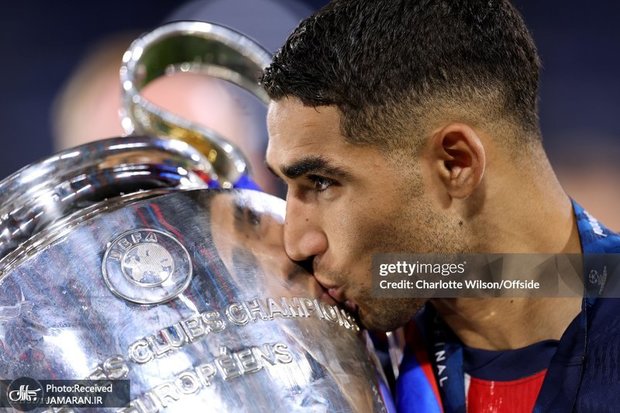 نظر جالب حکیمی درباره توپ طلا: خودم از همه شایسته ترم!