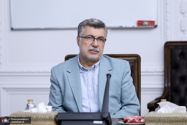 حضور وزیر بهداشت در نشست امروز کمیسیون بهداشت مجلس/ اغلب نمایندگان سوال‌کننده از پاسخ‌های ظفرقندی قانع نشدند
