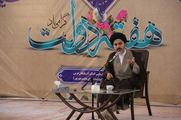 رعایت عدالت نخستین ویژگی حاکم اسلامی است