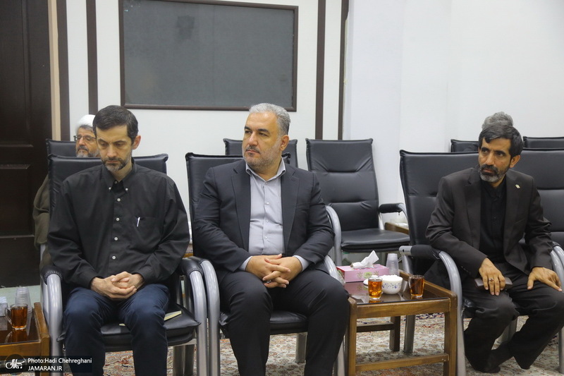 سفر رئیس جمهوری به قم و دیدار با مراجع و علما -1