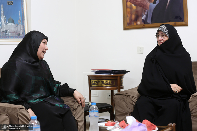 دیدار جمعی از فعالان زن کشور عراق دکتر فاطمه طباطبایی