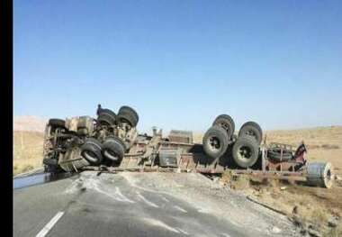 چهار مصدوم، پیامد حوادث رانندگی در خاتم