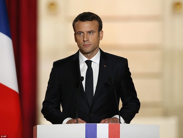 رئیس‌جمهور فرانسه: با اینگونه حملات به سوریه کجا می‌خواهیم برویم؟