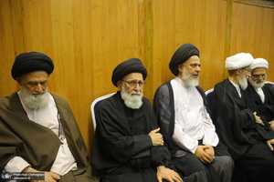 مراسم تشییع و ترحیم مرحومه سیده زهرا هاشمی شاهرودی‎