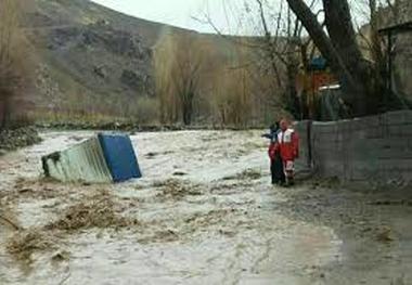 مصدوم شدن ۵ نفر در اثر سیل در تنگه واشی فیروزکوه