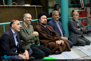 شب خاطره «مبشّر صبح» در حسینیه جماران