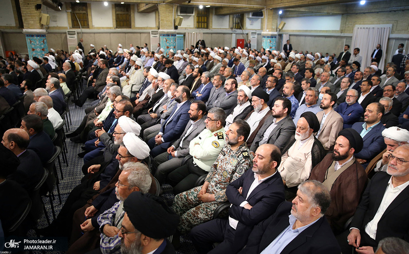 دیدار مسئولان نظام و مهمانان کنفرانس وحدت اسلامی با رهبر معظم انقلاب