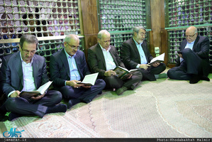 تجدید میثاق رئیس جمهوری و هیات دولت با آرمان های حضرت امام(س)