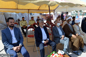 مراسم اهدای 1000سری جهیزیه به نوعروسان در جوار حرم امام خمینی(س)