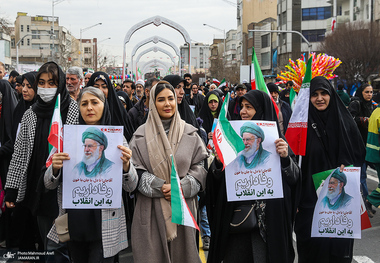 گزارش خبرنگاران جماران از راهپیمایی 22 بهمن 1404 تهران: حضور کم نظیر طیف های متکثر مردم در سالروز پیروزی انقلاب