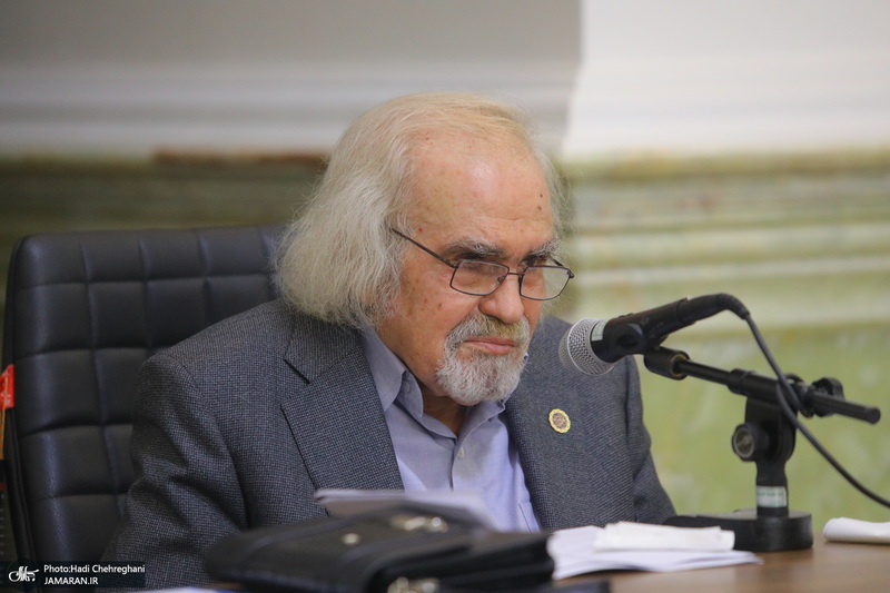 محفل ادبی با حضور استاد مجاهدی در مجتمع یادگار امام (س) قم