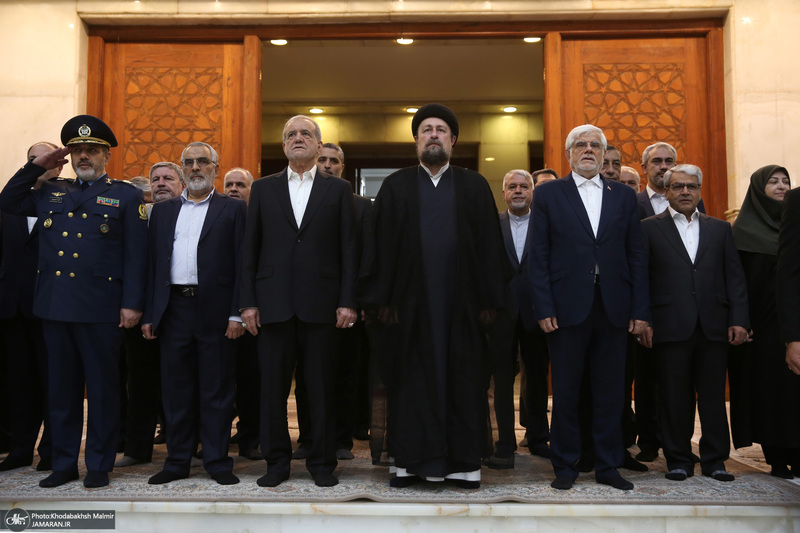 تجدید میثاق رئیس‌جمهور و اعضای دولت با آرمان‌های حضرت امام خمینی (س) - 2