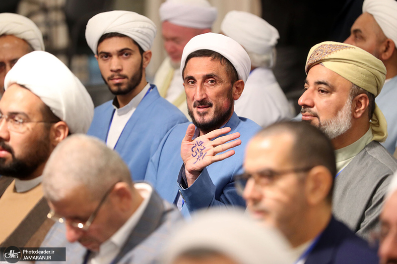 دیدار مسئولان نظام و مهمانان کنفرانس وحدت اسلامی با رهبر معظم انقلاب