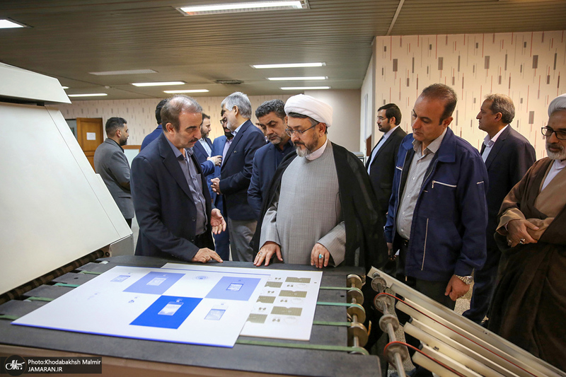 بازدید رئیس موسسه تنظیم و نشر آثار امام خمینی(س) از شرکت چاپ و نشر بانک ملی