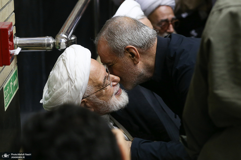 مراسم ختم احمد ناطق نوری