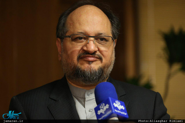 وزیر صنعت احتکار خودرو توسط ایران خودرو و سایپا را رد کرد