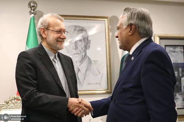 لاریجانی در اسلام آباد با وزیر خارجه پاکستان دیدار کرد + عکس