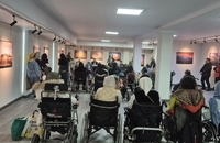 حضور علی ربیعی در اختتامیه چهارمین نمایشگاه هنری «ریشه‌های مانا» (4)