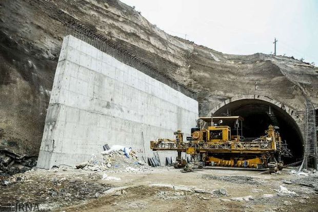 تکمیل ۶۰ درصدی تاسیسات برقی آزادراه تهران- شمال