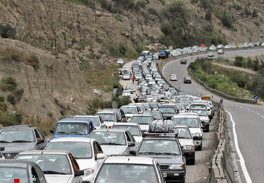 ترافیک پر حجم در محور ایلام_ مهران