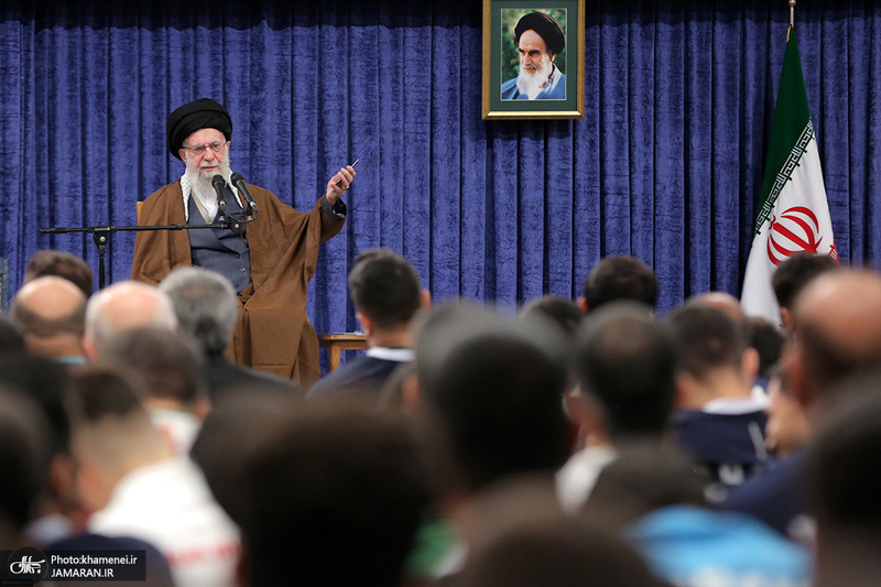 دیدار قهرمانان و مدال‌آوران ورزشی و المپیادهای علمی جهانی با رهبر معظم انقلاب