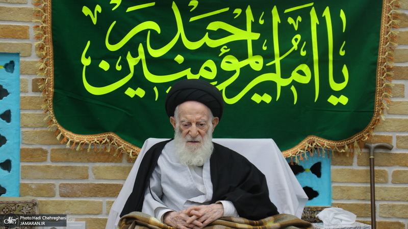 عمامه گذاری طلاب توسط مراجع عظام تقلید در روز میلاد امام علی (ع)‎