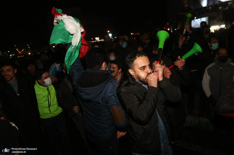 شادی مردم پس از صعود تیم ملی به جام جهانی قطر