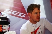 
«فتل» قهرمان رقابت های اتومبیلرانی فرمول یک بحرین شد