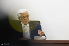 عارف: مخالف ایجاد محدودیت در فضای مجازی هستم/ اقتصاد دیجیتال ضرورتی انکارناپذیر است/نمی‌توان اقتصاد را با روش سنتی اداره کرد/ اگر می‌خواهیم ارتباط علمی، اقتصادی و تجاری با دنیا داشته باشیم، هیچ راهی جز استفاده از اقتصاد دیجیتال نداریم