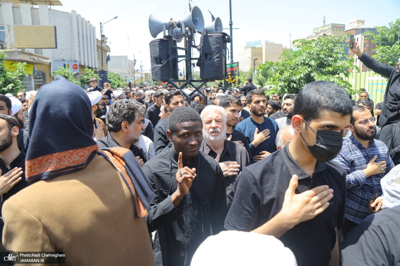 دسته عزاداری روز شهادت امام صادق (ع) با حضور آیت الله العظمی وحید خراسانی