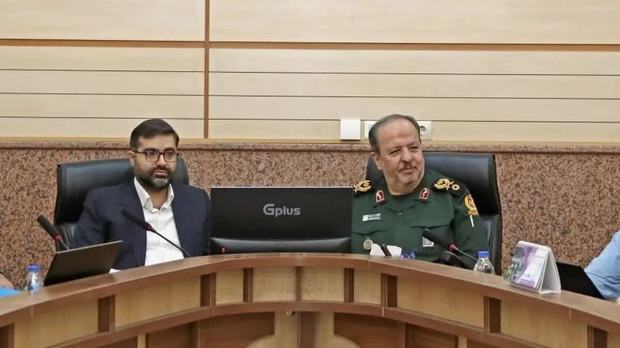 سرپرست وزارت دفاع: اقدام در حوزه انرژی بخشی از دفاع از ایران در جنگ است