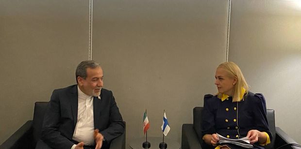 سلامتی کونسل کو ایران کے خلاف آلہ کار بنانے کی جانب سے خبردار کرتے ہیں